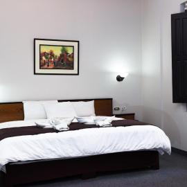 Colonial Plaza Hotel, готель у місті Пуно