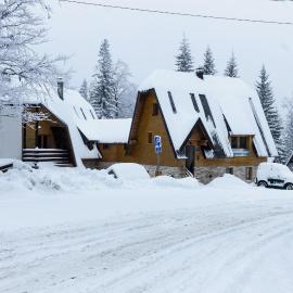 Apartments Dobro, hotel in Jahorina