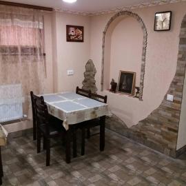 Guest House Zhanna, hotell i Berehove