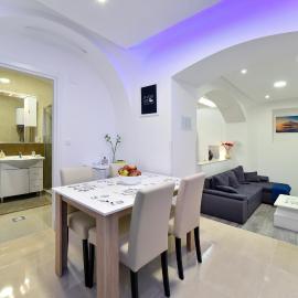 Apartment Frenki- Tkalčićeva -free parking, hotel i Zagreb