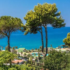 Club Residence La Castellana, hotel di Belvedere Marittimo