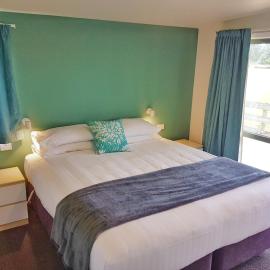 Martinborough TOP 10 Holiday Park, hotel in Martinborough