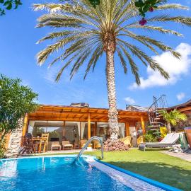 Anfi Tauro Rentals, hotel in La Playa de Tauro