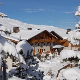 Le Hameau de la Sapinière, hotel a Les Menuires