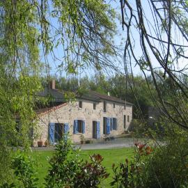 La petite Vallee, hotel v destinácii La Chapelle-Largeau