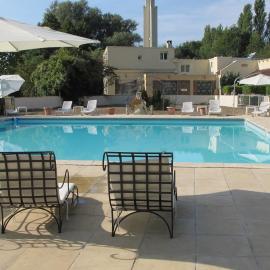 Hôtel Acostel, hotell sihtkohas Meaux