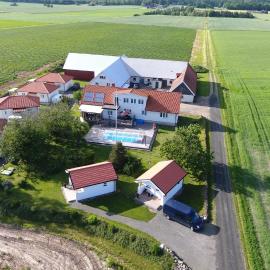 Nordanå Gård, hotel v mestu Strö
