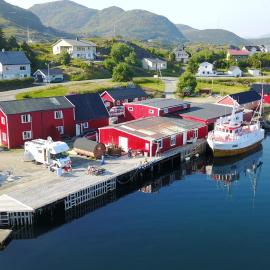 Sjøstrand Rorbuer, Hotel in Ballstad