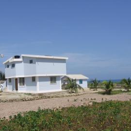 Hostal Cabañas Vistamar, hotel sa Crucita