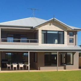 Busselton on the Beach, hotel u gradu Baselton