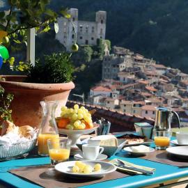 Talking Stones, hotel v mestu Dolceacqua