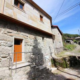 Casa Joao Vilar by Gerês Casas, hotel in Campo do Gerês