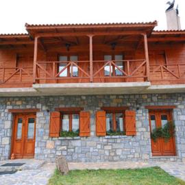 Guesthouse Alonistaina، فندق في Alonistaina