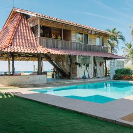 Totobe Resort, hotel a Jabilla