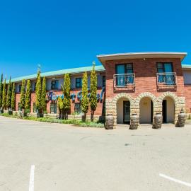 Airport Hotel, hotel em Kimberley