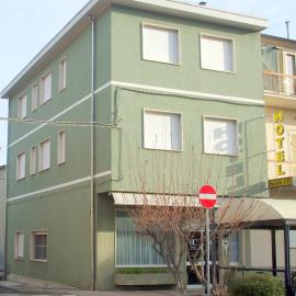 Hotel Cucciolo, hotel sa Donoratico