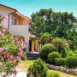 Adria Arba Apartments