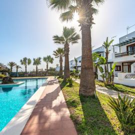 B13-Dúplex luminoso+ piscina a 150 m del mar