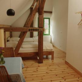 Stützpunkt Trebitz - Gästezimmer am Europaradweg R1, hotel en Brück