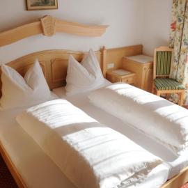 Gasthof-Pension Ortner، فندق في Stadl an der Mur