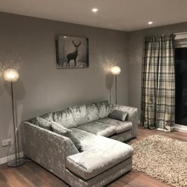 Carriage Cottage Hot Tub، فندق في Beith