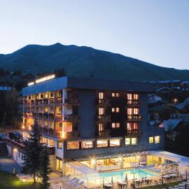 Hôtel Les Soldanelles, hotel v destinaci La Toussuire