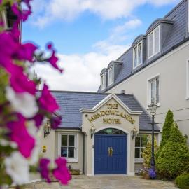 Meadowlands Hotel, hotelli kohteessa Tralee