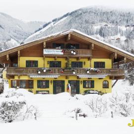Landhaus Jetzbach, Hotel in Piesendorf