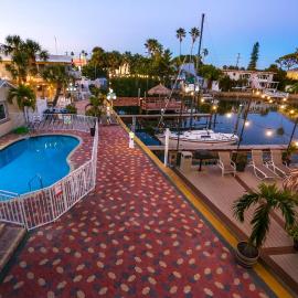 Bay Palms Waterfront Resort - Hotel and Marina, hotell i St Pete Beach