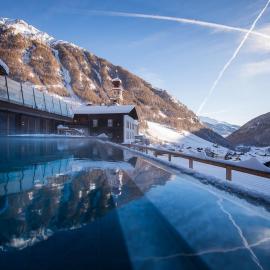 Tonzhaus Hotel, hotelli kohteessa Senales