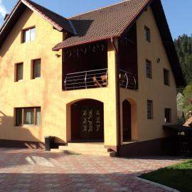 Casa de Vis, hotel in Poiana Mărului