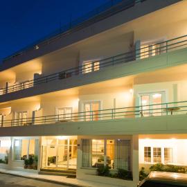 Creta Hotel, hotelli kohteessa Agios Nikolaos