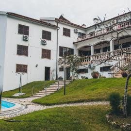 Jantesta Guest House, viešbutis Koimbroje
