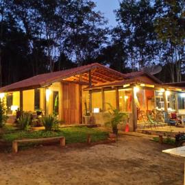 Casa da Barra Delfinopolis, hotel u gradu 'Delfinópolis'