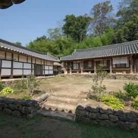 Jinrae Lee's Traditional House, Hotel in Boseong