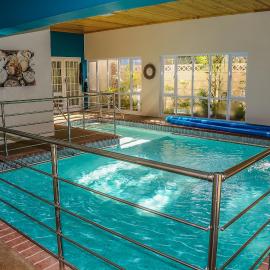 A&A Guesthouse, hotell i Port Elizabeth