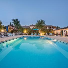 Le Clos des Bruyères, khách sạn ở Vallon-Pont-dʼArc