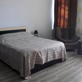 Hotel Newland, khách sạn ở Chiatʼura