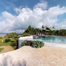 Dolphin @ Swan Villas, hotell i Maya Beach