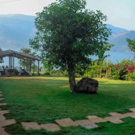 Llakeview Resort Lavasa, hotel a Lavasa
