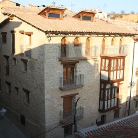 Apartamentos Doña Candida, hotel em Valderrobres