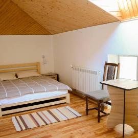 Котедж "Relax", hotel a Mykulychyn