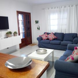 Apartamento playa coqueto junto al mar Vv