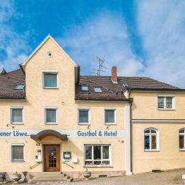 Hotel Goldener Löwe, hotell i Günzburg