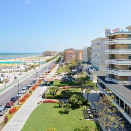 Hotel Caesar, hotel sa Cesenatico