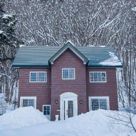 The Bohemians' Shelter, hotel in Hakuba