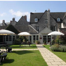 Corinium Hotel & Restaurant – hotel w mieście Cirencester