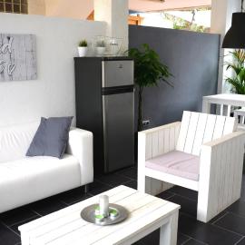 Beach House, hotel in Castelldefels