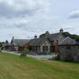 Meadowside Cottages, hotell i Balavil
