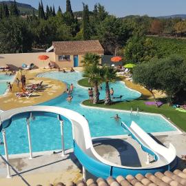 Camping Le Dolium: Laudun şehrinde bir otel
